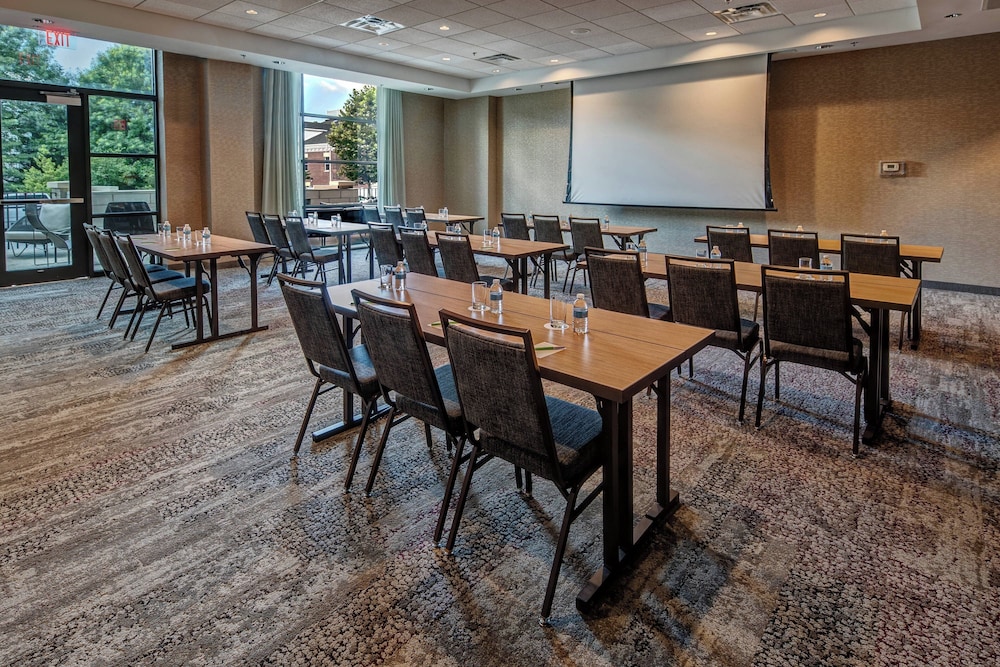 Courtyard by Marriott Dulles Airport Herndon - photo 27