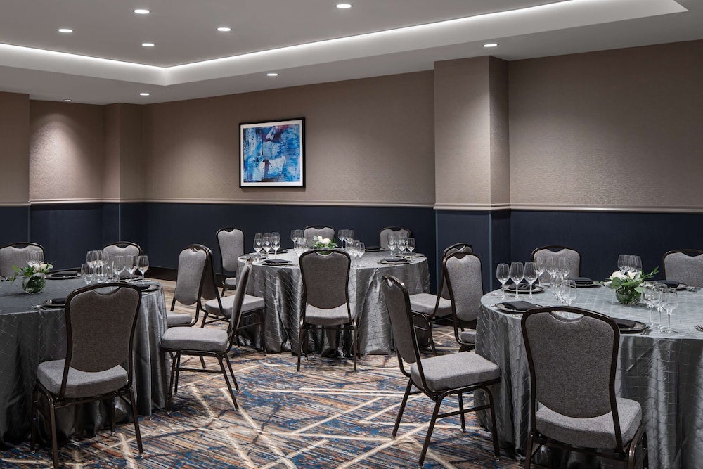 The Alloy King of Prussia a DoubleTree by Hilton - photo 64