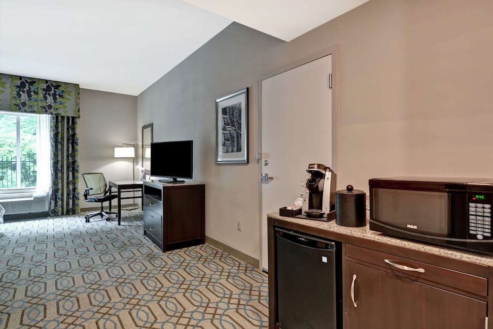 Hilton Garden Inn West Little Rock - photo 8