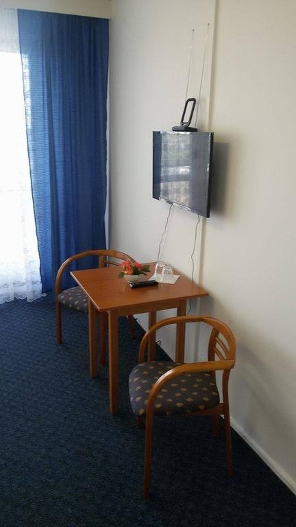 Hotel Impuls — hotel in Havirov
