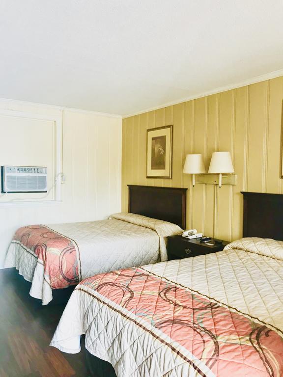 Brookwood Motel - photo 4