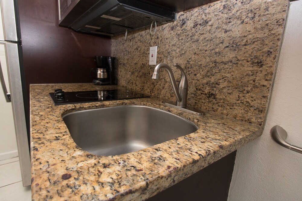 217 Hollywood Beach Resort - photo 15