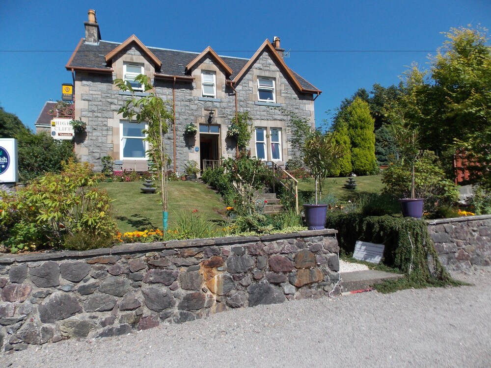 High Cliff Guest House — 4-Star Luxury Hotel in Oban, United Kingdom