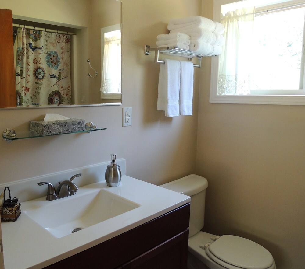 Indian Creek Lodge - photo 28