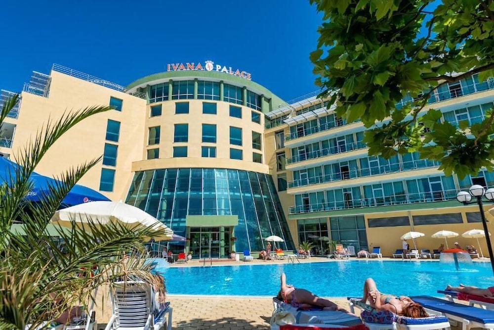 Ivana Palace Hotel Free Parking in Burgas, Bulgaria