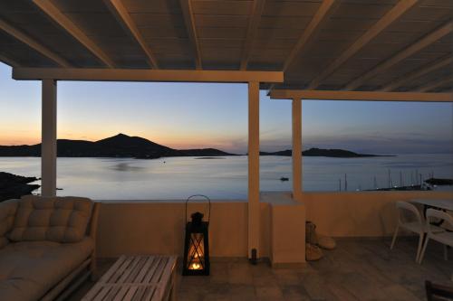 Armenistis Apartment — 4-Star Luxury Hotel in Naousa, Greece