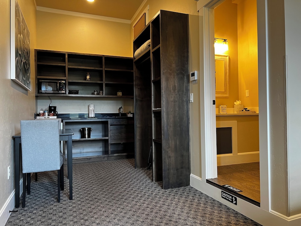 Park Hotel - photo 11