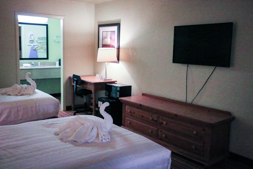 Suite Dreams Hotel - photo 16