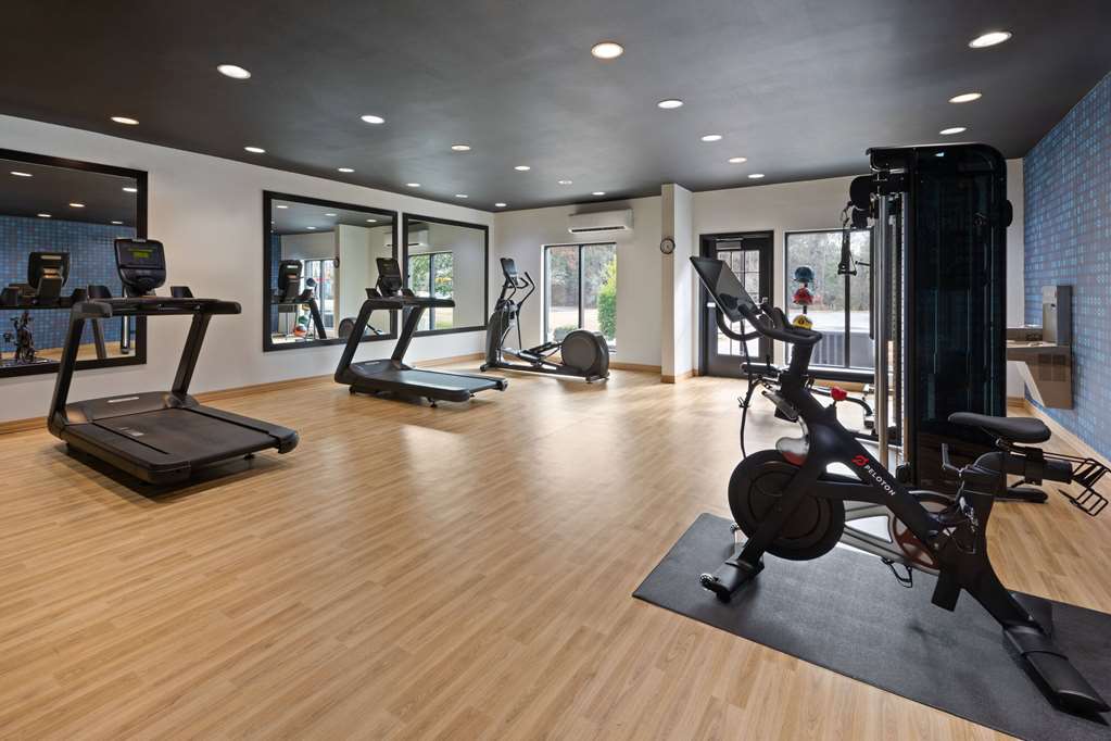 La Quinta Inn & Suites by Wyndham Meridian - photo 12