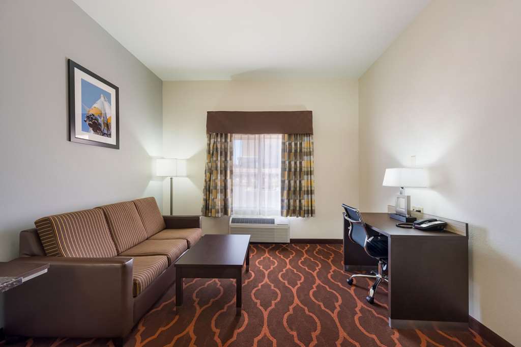 Quality Inn & Suites Huntsville Research Park Area - photo 28