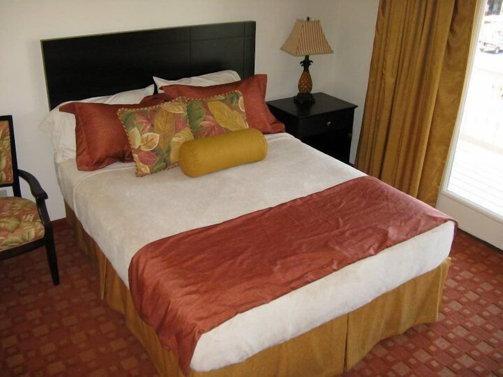 Put In Bay Resort and Conference Center - photo 15