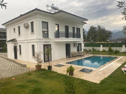 Villa Star House — 4-Star Luxury Hotel in Fethiye, Turkey