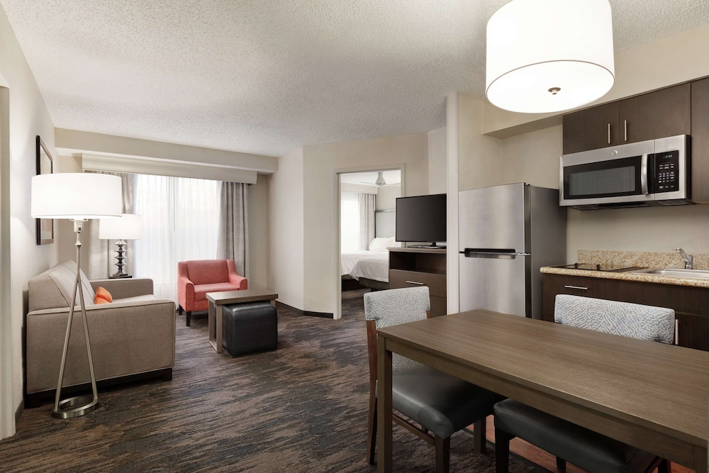 Homewood Suites by Hilton North Dallas Plano - photo 17