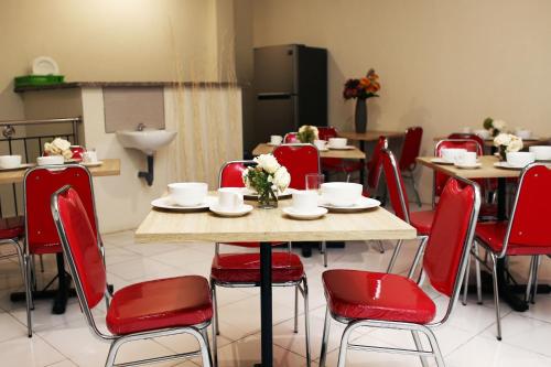 C Stone Hotel - last minute hotel in Surabaya