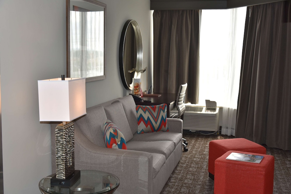 DoubleTree by Hilton Murfreesboro - photo 14