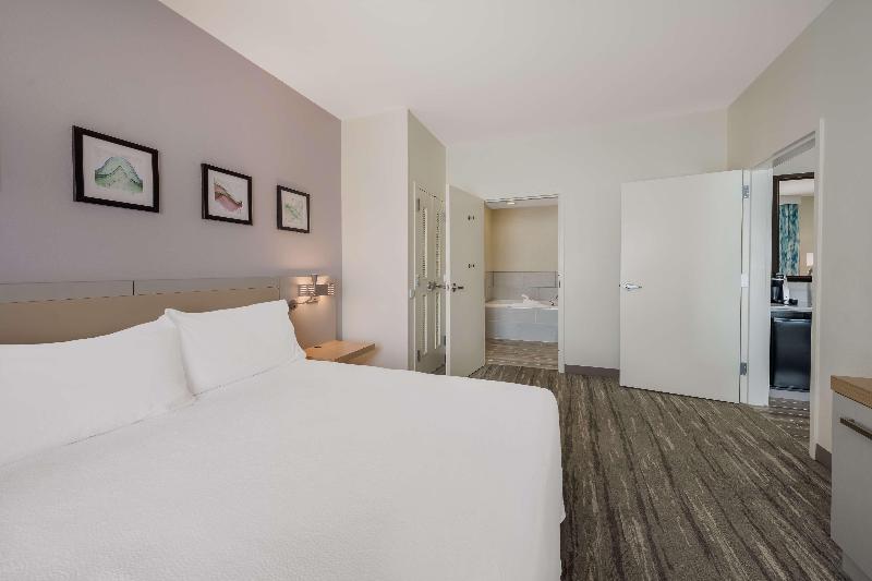 Hilton Garden Inn Rockford - photo 230