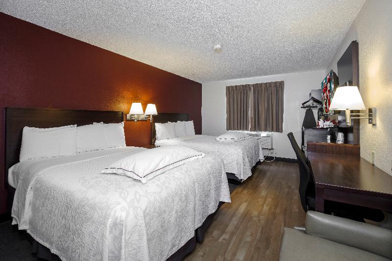 Red Roof Inn PLUS & Suites Malone - photo 26