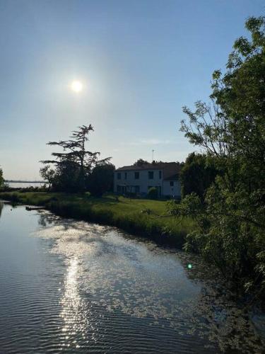 Gîte marais poitevins le grand sablon ouest — hotel in Vix