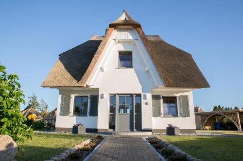 Ferienhaus Seeschwalbe 55 — 4-Star Luxury Hotel in Barth, Germany