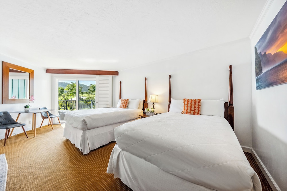 2417 at Lihue Oceanfront Resort - photo 13