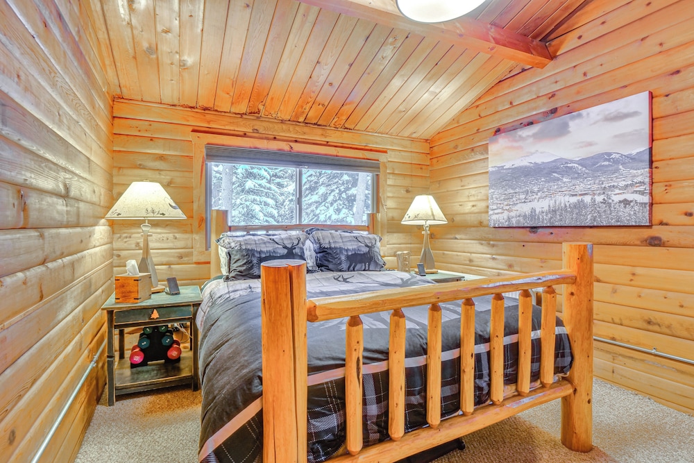 5 Mi to Breckenridge Ski Resort: Cozy Wood Cabin - photo 14