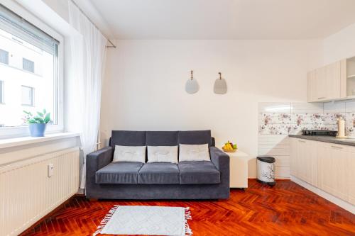 CitySerenity Rustic Apartment — 4-Star Luxury Hotel in Bratislava, Slovakia