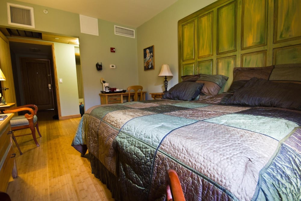 Hotel Floyd - photo 18