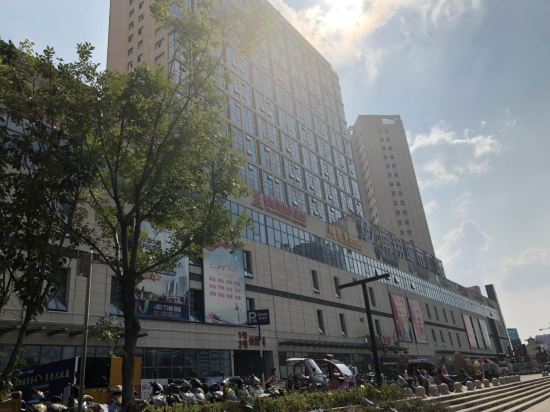 Hailing Theme Hotel - carbon neutral hotel in Bengbu