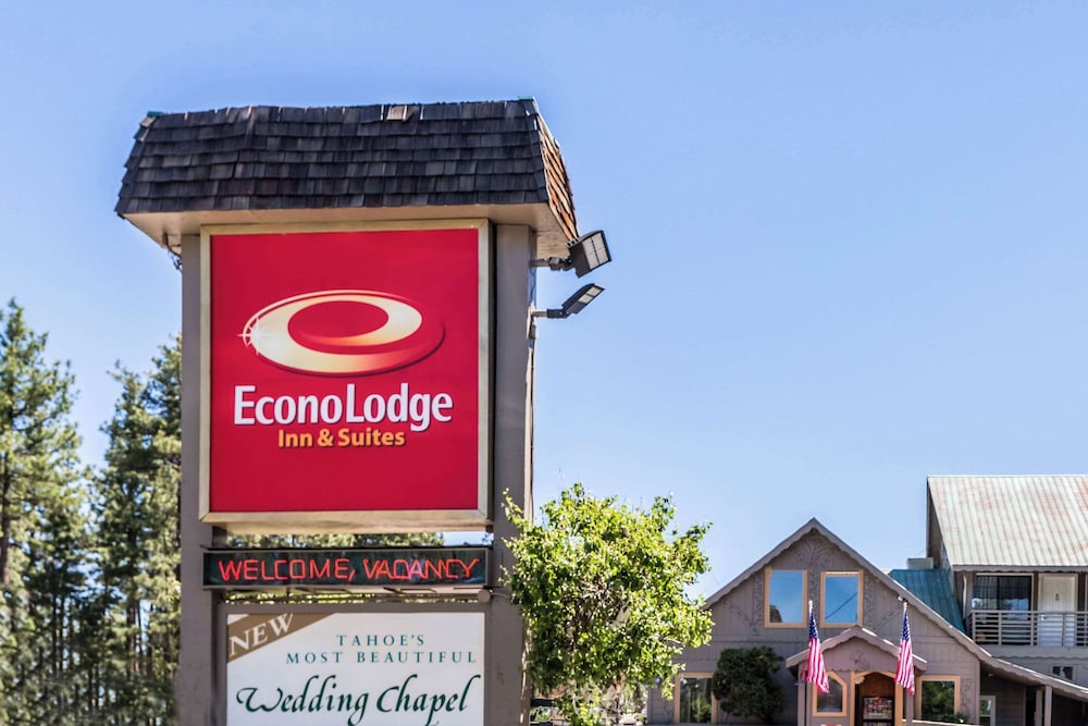 Econo Lodge Inn & Suites Heavenly Village Area - photo 37