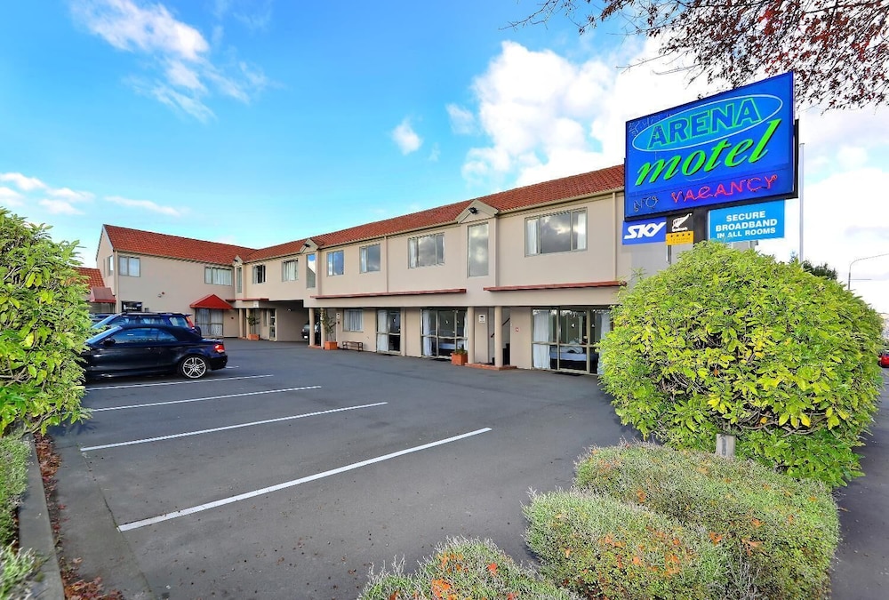 Arena Motel
