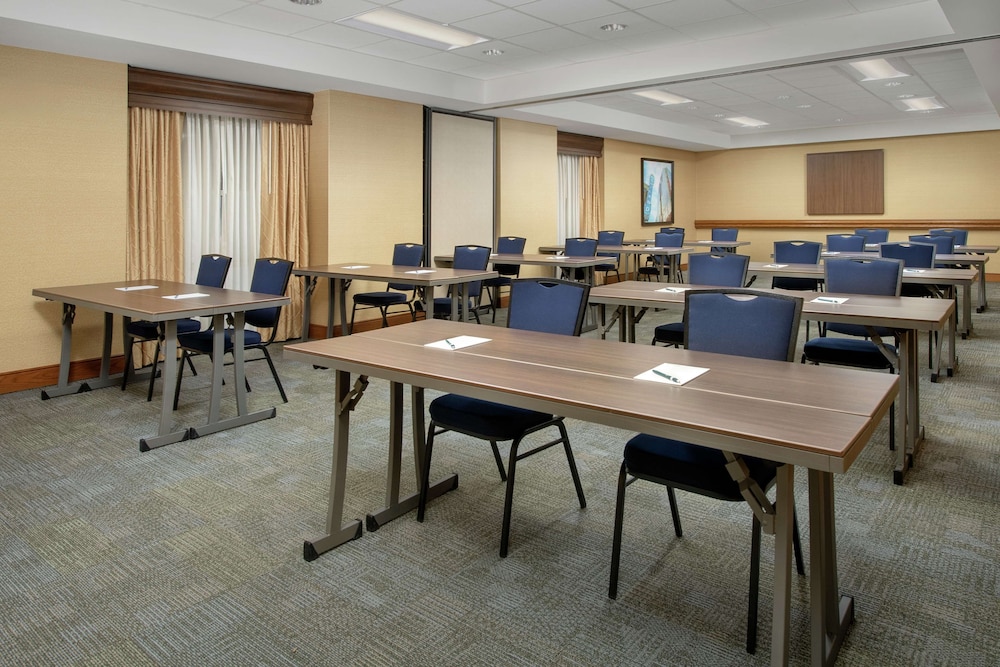 Homewood Suites by Hilton Hillsboro Beaverton - photo 37