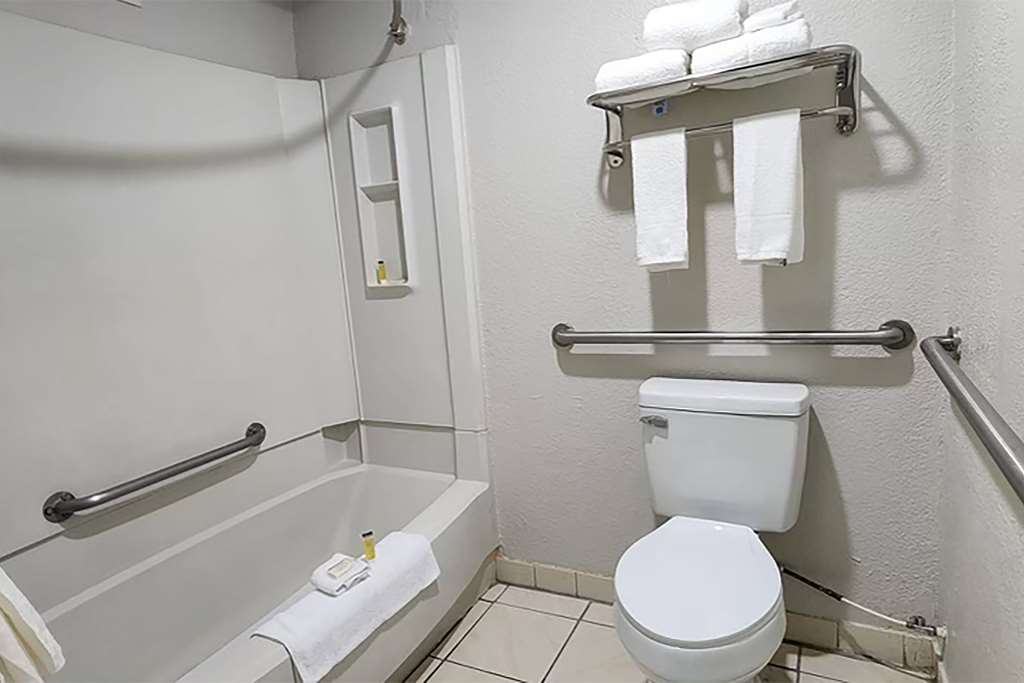 Travelodge by Wyndham Kingsland GA - photo 24