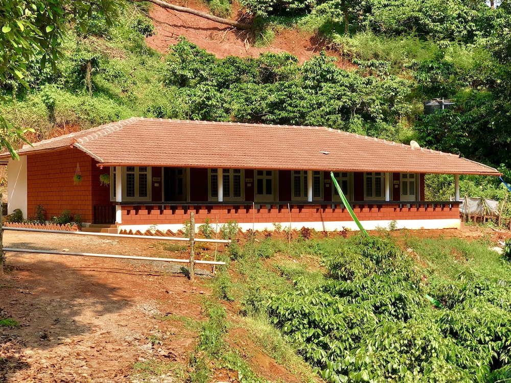 CG Ala The Coffee Grove in Kalpatta, India