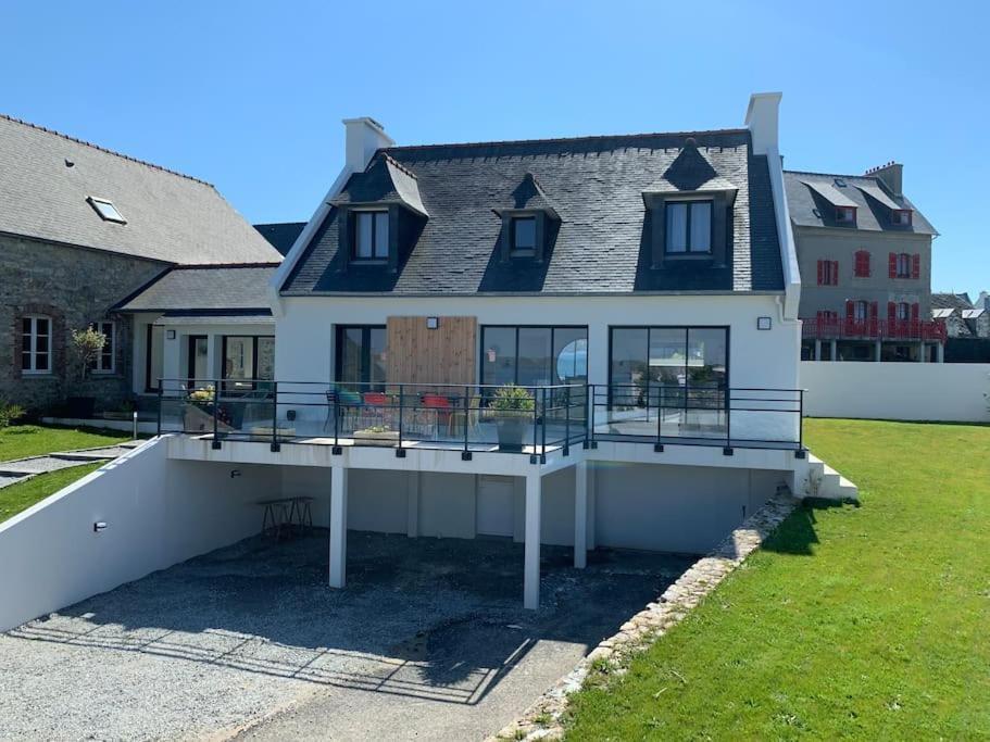 Maison D'exception Vue Mer 100m de la Plage — 4-Star Luxury Hotel in Camaret-Sur-Mer, France
