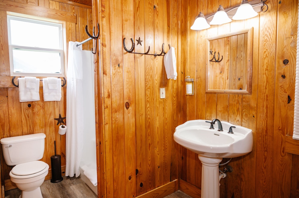 The Vaquero Motel - photo 31