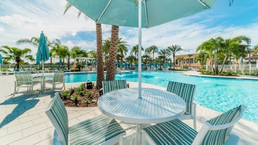 Luxury 6 Bed Villa With Pool spa In Solara Resort 6 Bedroom Villa by RedAwning - photo 61