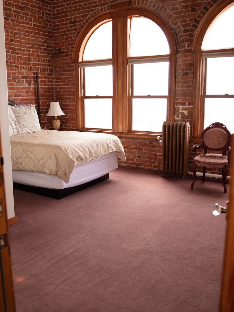 Victor Hotel - photo 32