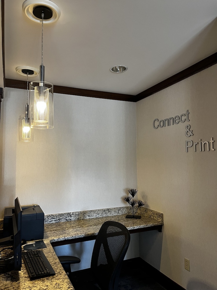 Fairfield Inn & Suites by Marriott Slippery Rock - photo 29