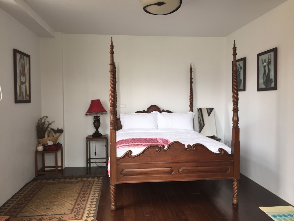 Fish for Cats in Unknown City, Republic of China Taiwan