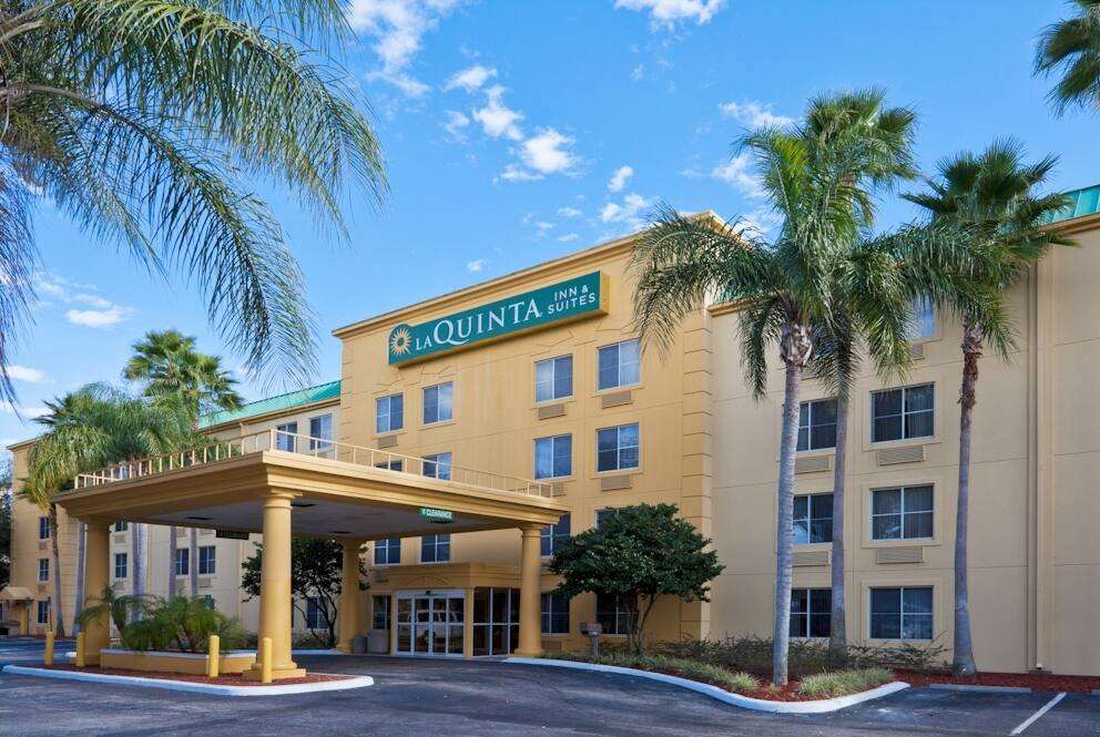 La Quinta Inn & Suites by Wyndham Lakeland East - photo 2