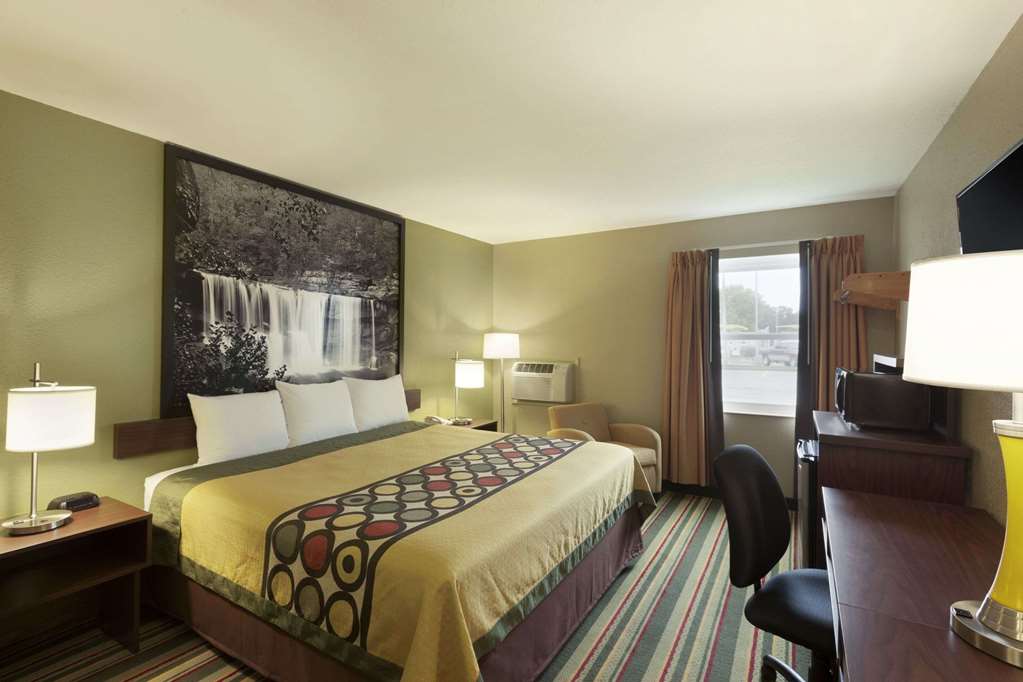 Super 8 by Wyndham Tuscola - photo 8