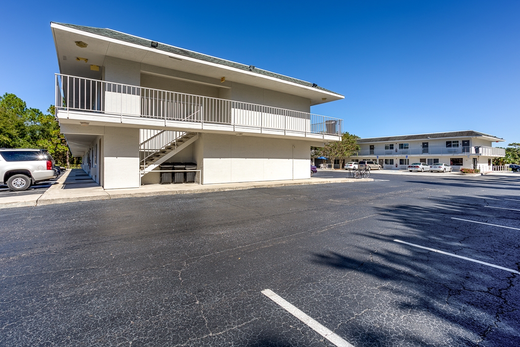 Studio 6 Kissimmee FL Orlando - photo 3