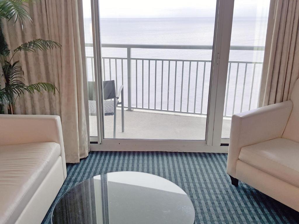 15th Floor Ocean Front - photo 2
