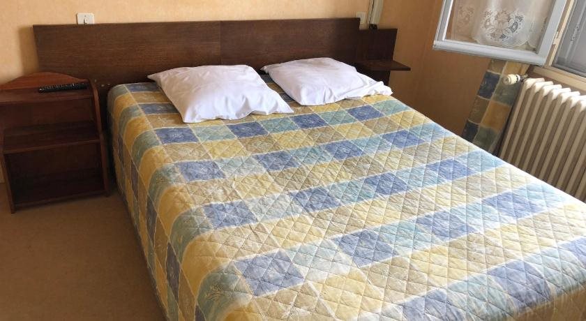 Hotel Le Commerce — Bellegarde — photo 5