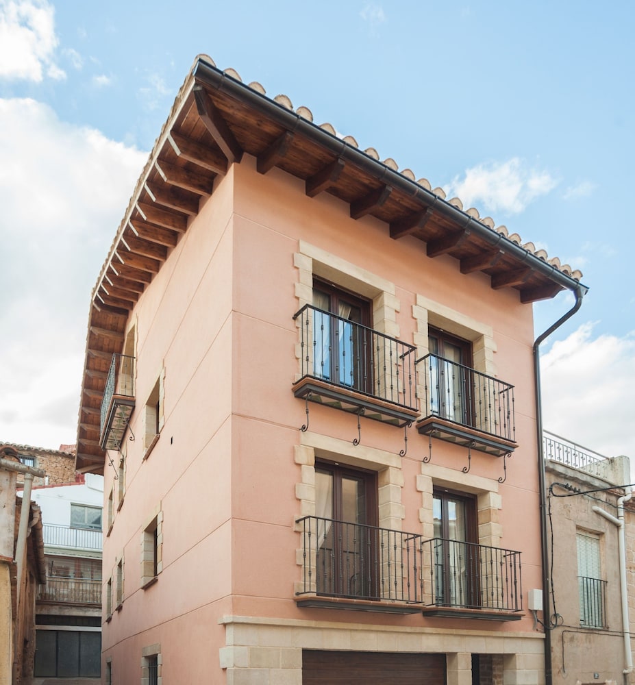 Apartamentos Rurales Millan 8693364 — Alloza