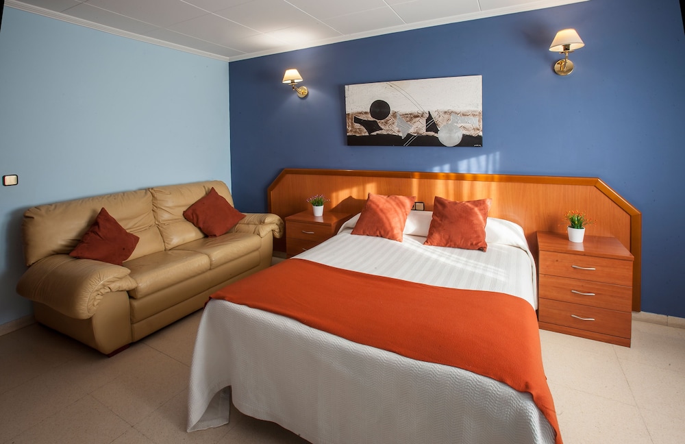 Hotel Stop - carbon neutral hotel in Bellpuig
