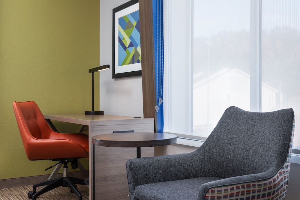 Holiday Inn Express Hotel & Suites Chattanooga Lookout Mtn by IHG - photo 20