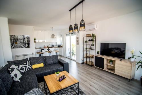 Sky — 4-Star Luxury Hotel in Slavonski Brod, Croatia