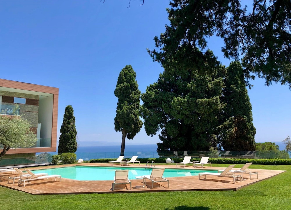 Mon Repos Avenir — 4-Star Luxury Hotel in Taormina, Italy