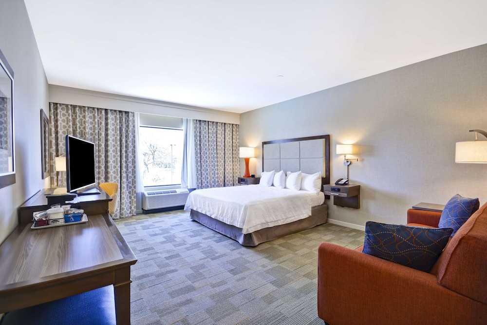Hampton Inn & Suites Dallas Plano East - photo 15